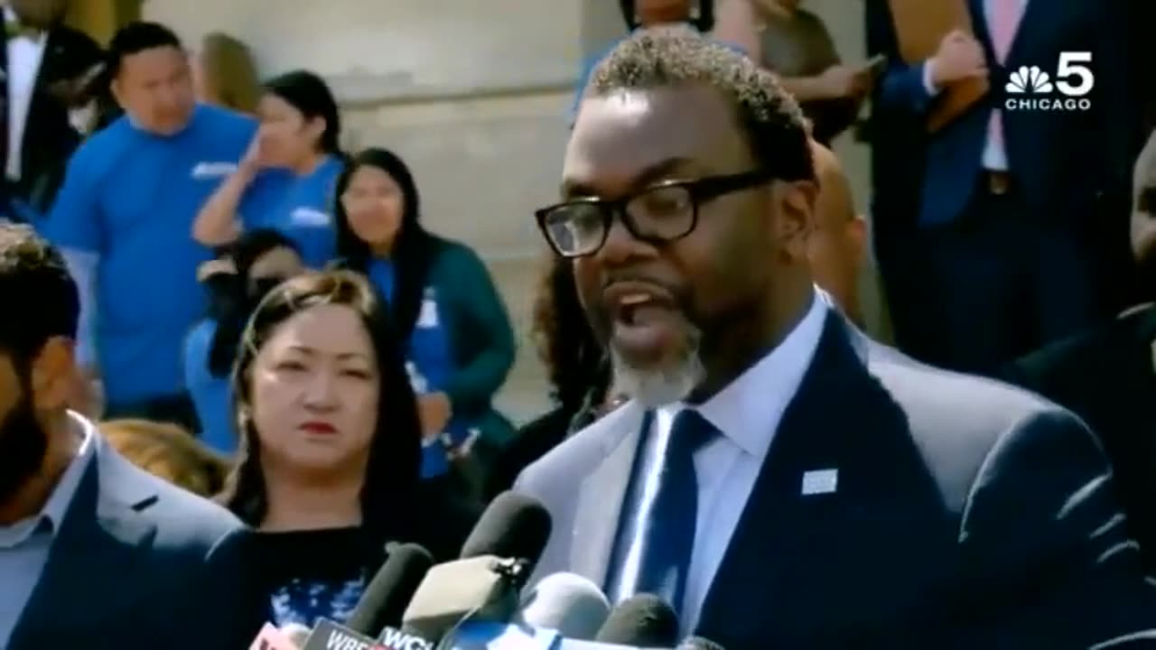 Chicago Mayor-Elect Will Not Hold Teenagers Accountable After Costly Riot