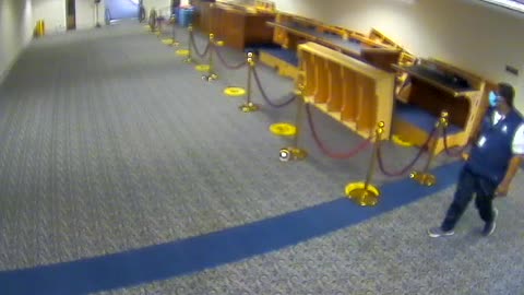 1476HSOB02SH211Hallway_2021-01-06_03h20min00s673ms.mp4