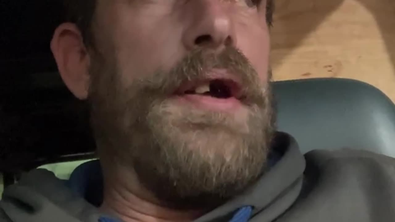 Faq tryin to live in this bs seriously. 🤣