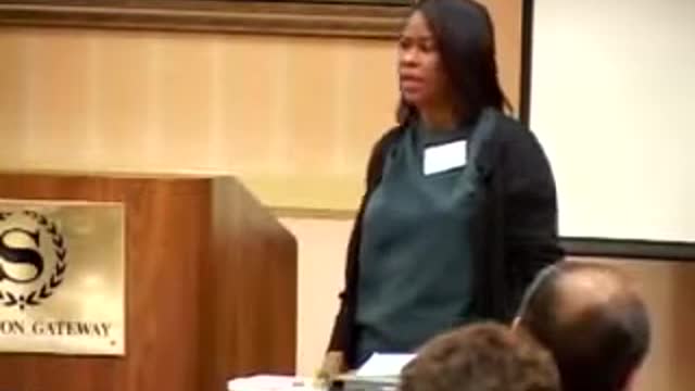 EX IRS AGENT SHERRY JACKSON ON WHY INCOME TAX IS A FRAUD!!! Pt. 2