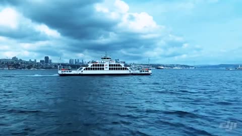 Surfing the Bosporus