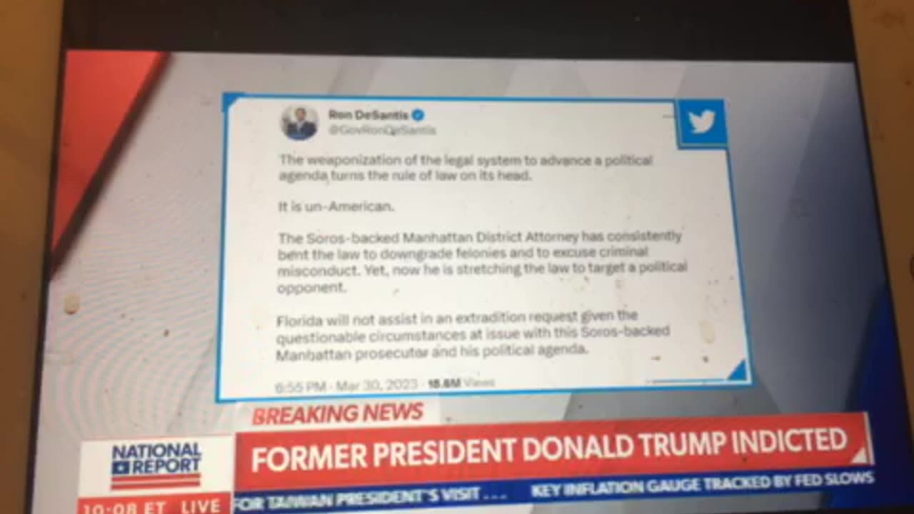 Derek Hunter Show democrats bite republicans ear off