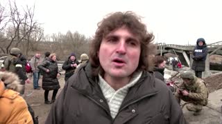 "It's a disaster" say residents fleeing Irpin