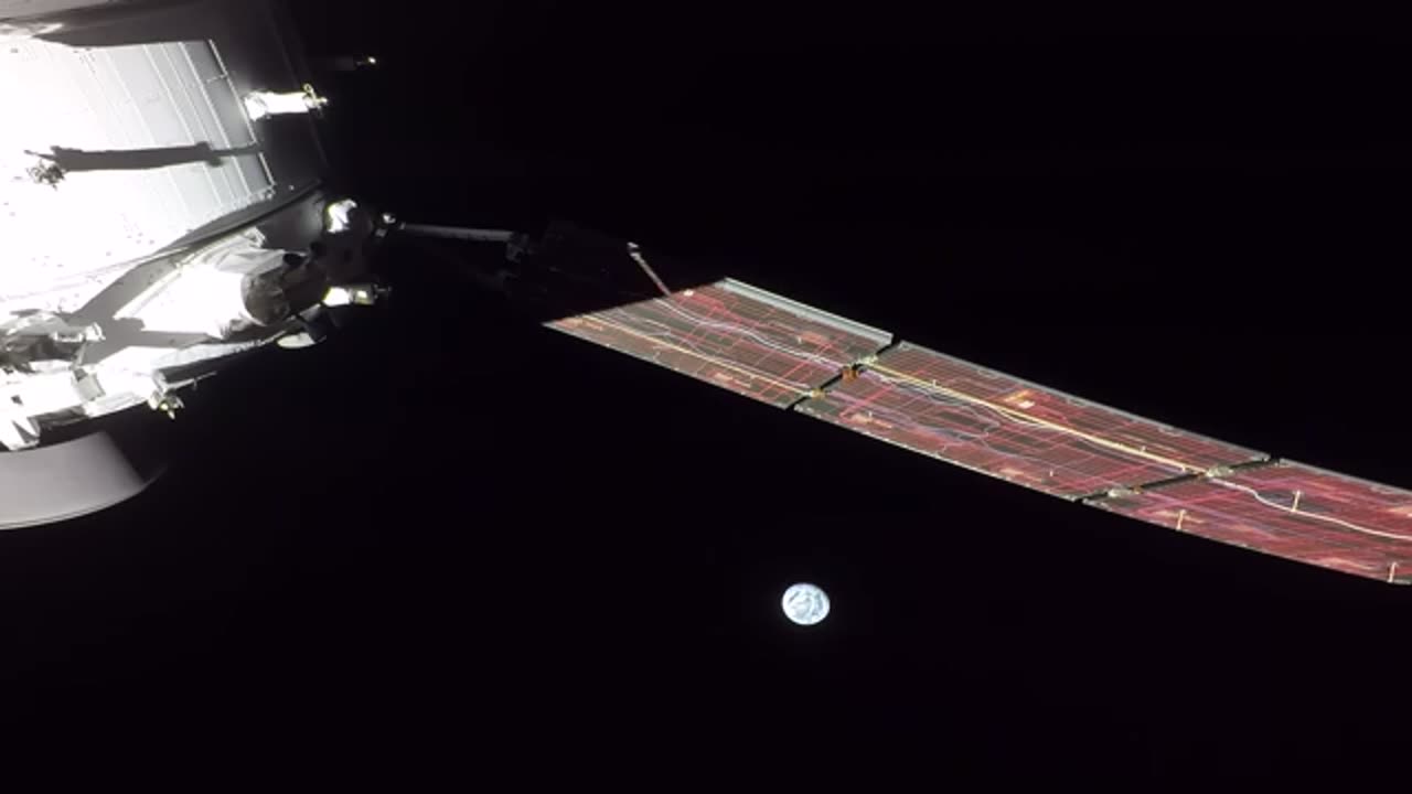 Earth rise as seen from Orian craft