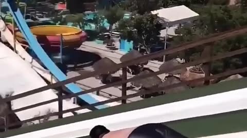 Tsunami 😂😂