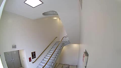 3152RHOB01Stair7_2021-01-06_11h00min02s960ms.mp4