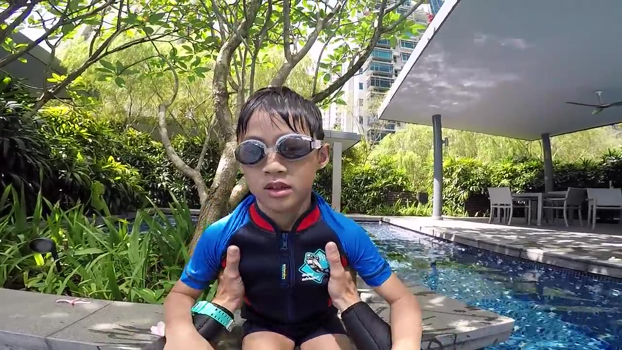 Teach your Kid to Swim with no stress