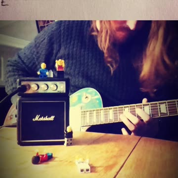 Guns N Roses: Sweet Child Of Mine (Intro)