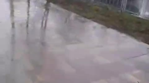 Ukrainian armored personnel carriers in Mariupoli an hour ago