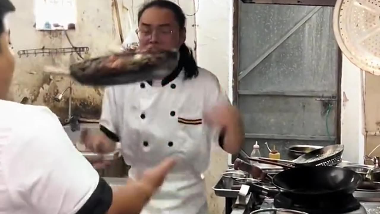 Extremely amusing video, laughter is highly recommended #viral #funny