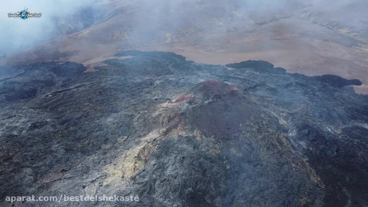 Fascinating and spectacular documentary of an active volcano.
