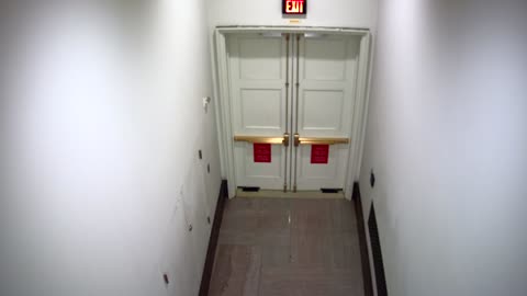 0751USCH02H202FireDoor_2021-01-06_12h20min01s643ms.mp4