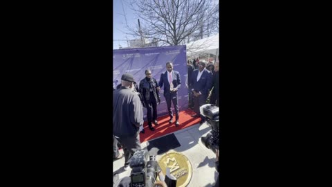 Usher honored with plaque on Black Music and Entertainment Walk of Fame