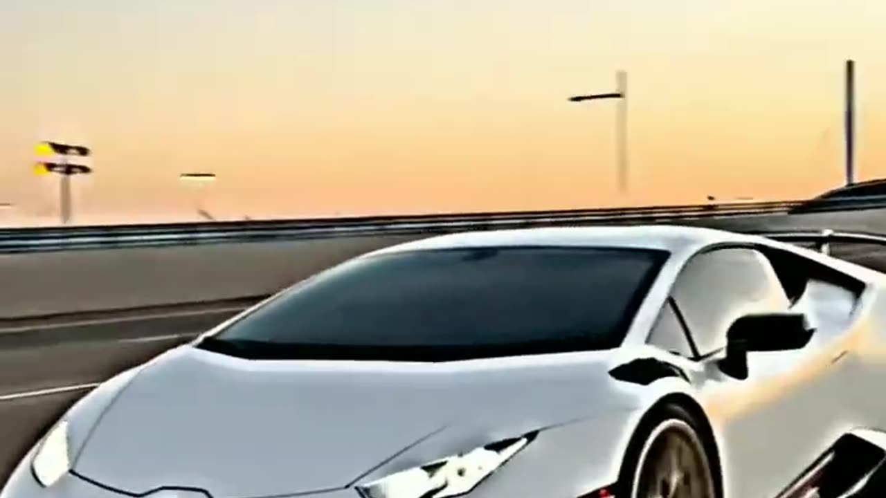 LAMBORGHINI CAR