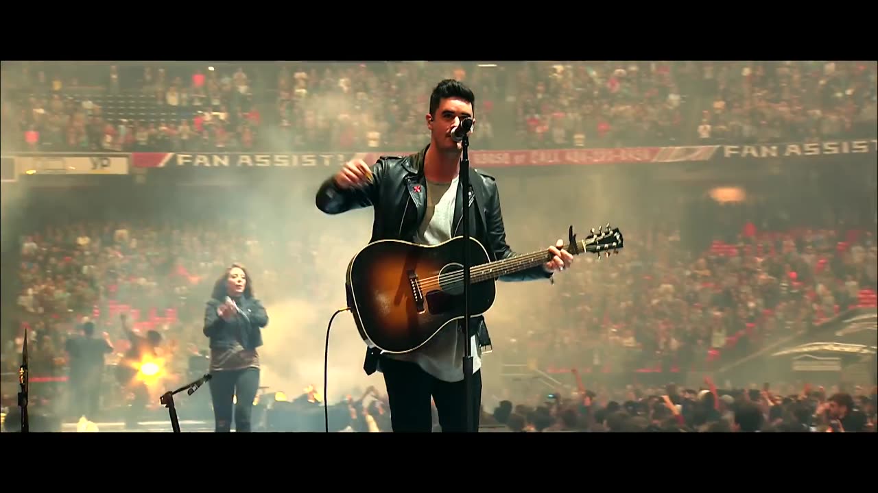 Passion - Glorious Day (Live) ft. Kristian Stanfill