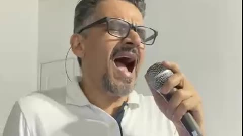 Dr Fredy Portillo en Karaoke el Sabado 22 de junio 2024