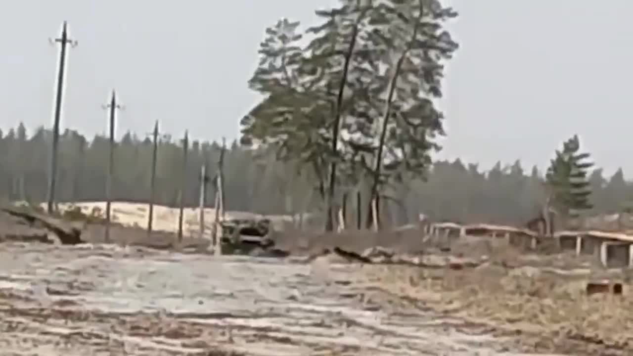 Battle footage in the LPR troops are advancing on Severodonetsk