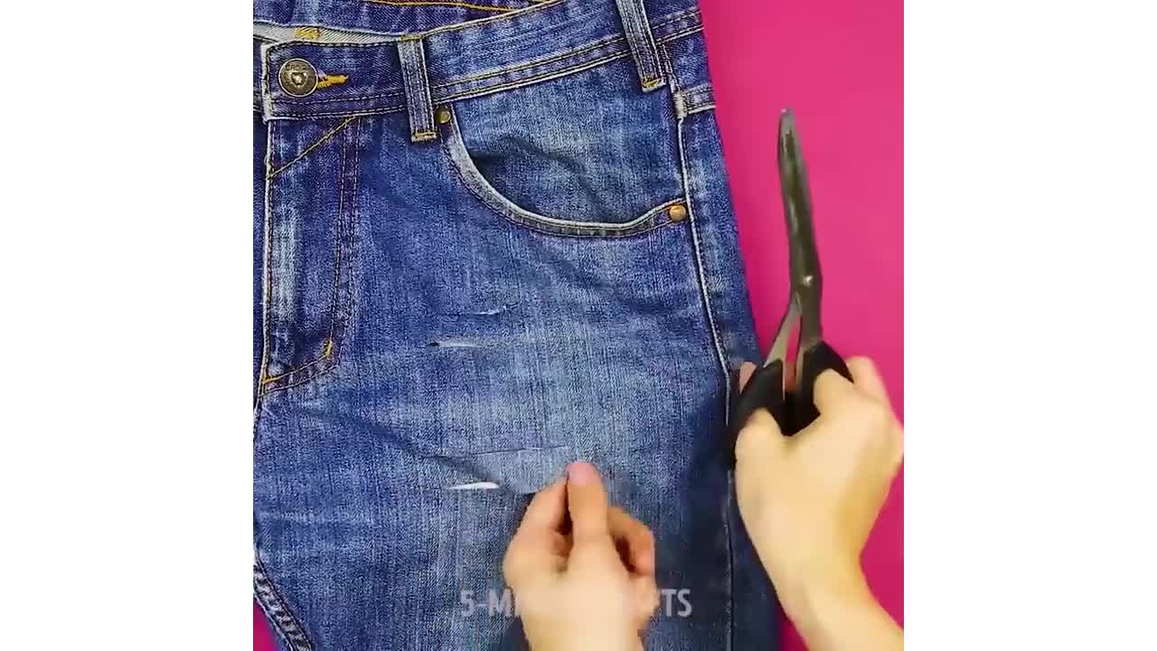 Amazing and easy tricks with jeans