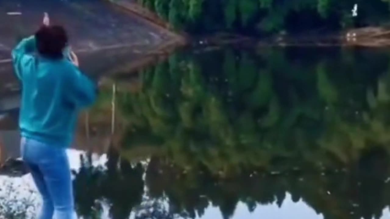 Hahaha... flying shoes
