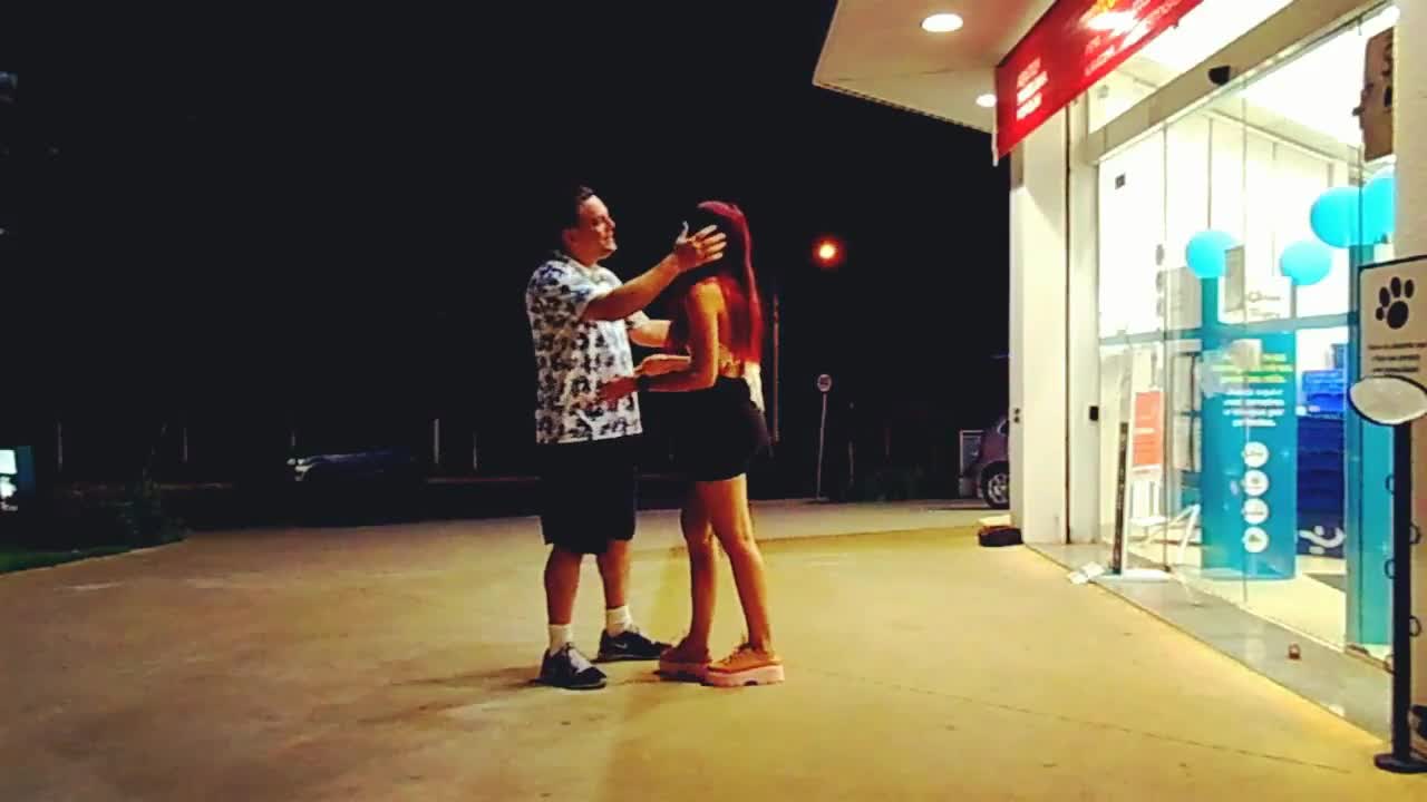 KISSING PRANK - LIMEIRA SP BRASIL