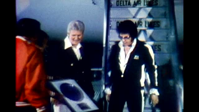 ELVIS PRESLEY PLEDGING MY LOVE 1977 HD