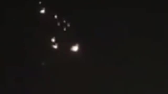 CAPTIVATING SIGHTING IN EGYPT SHOW UFO CHARIOTS OF GOD ANGELS HOVERING IN SKY🕎Wisdom of Solomon 5:2