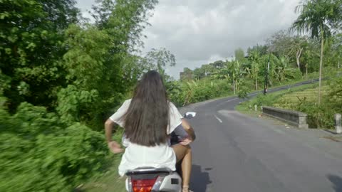 Chilling moment