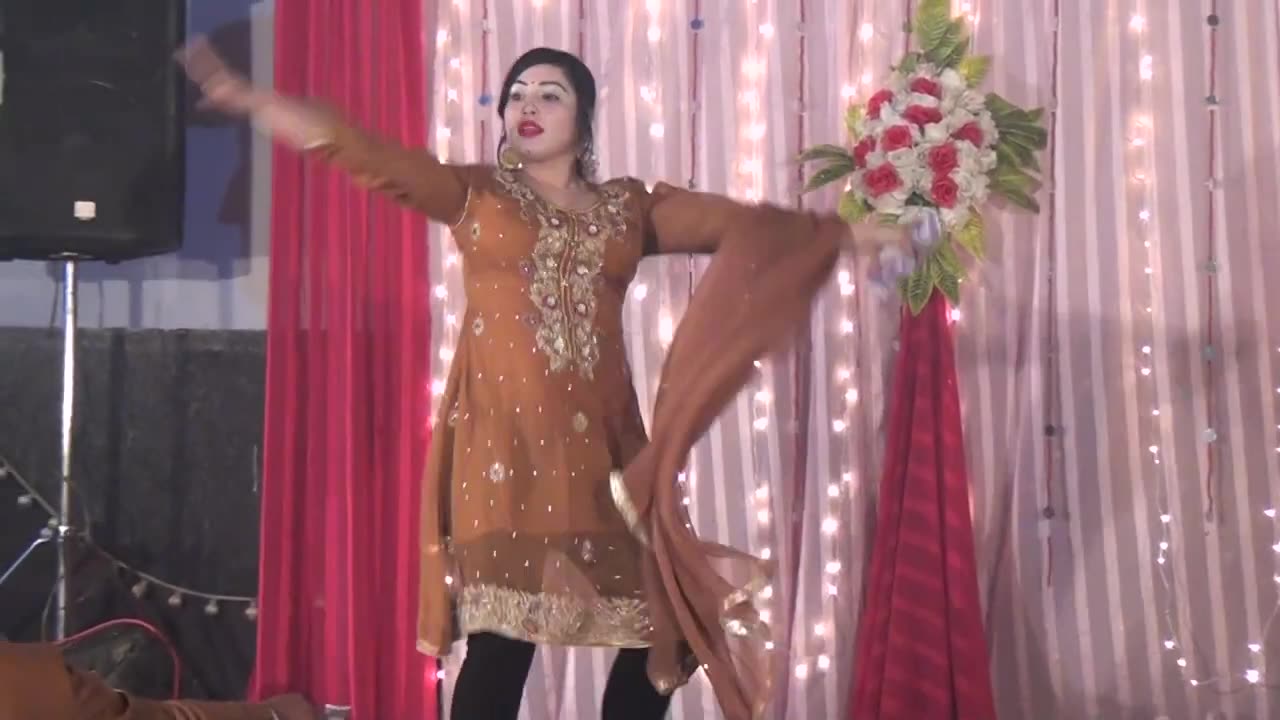 Maryam Garam New Mast Dance 2022 YouTube · Pashto Music World Jum. I 13, 1444 AH