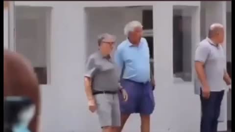 IS BILL GATES TRANSITIONING TO BILLIE GATES?