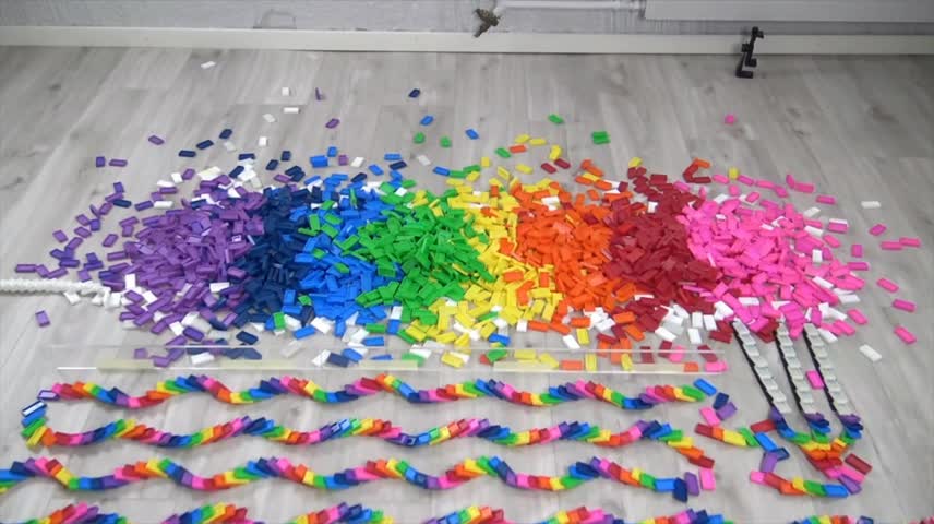 Dynamic Display Of Dominoes