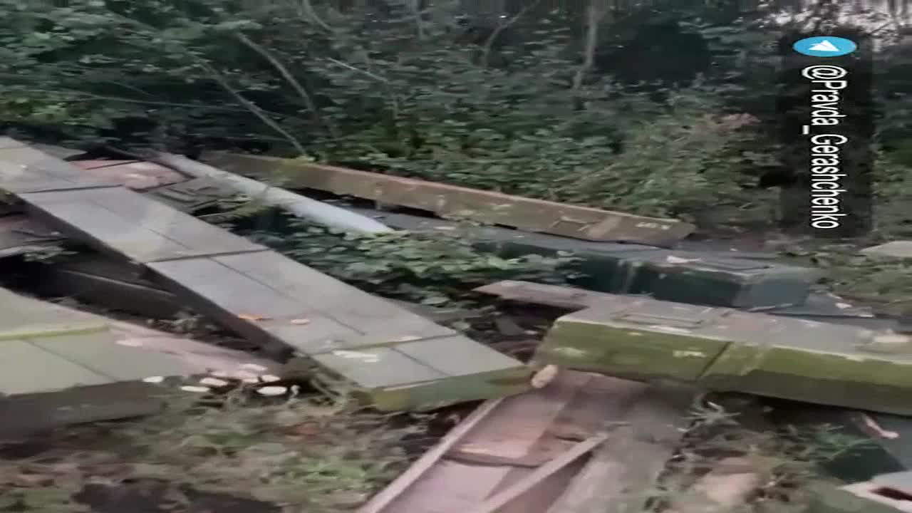 From these positions, the orcs terrorized the Chuguis with mortar fire and rocket artillery.