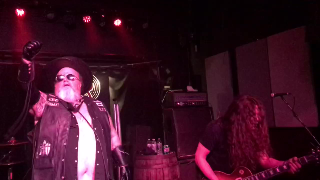 Turn It Up - Texas Hippie Coalition