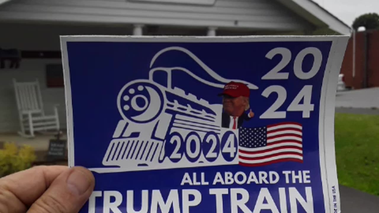 No way to make Dem Headquarters cool!