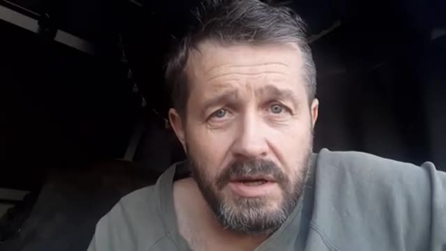 “Ajutați cu un euro” Vasile despre cerșetoarea celor de la “Calea spre …..”