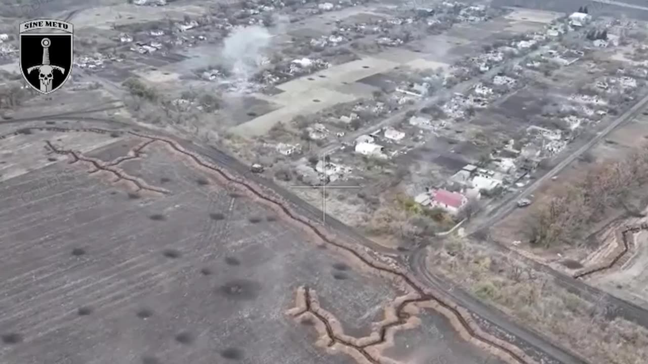 🔥💥 Destruction of Russian equipment and soldiers by Ukrainian artillery and Leopard 2!