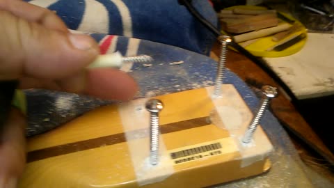 A "ZIP TIP" SOAP YOUR SCREWS. 2000 USA FENDER GUITAR NECK