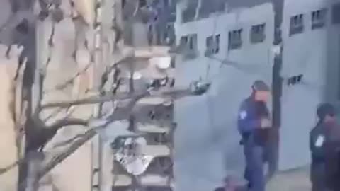 Venezuela 🇻🇪 Policiais e bandidos unidos massacrando o povo!