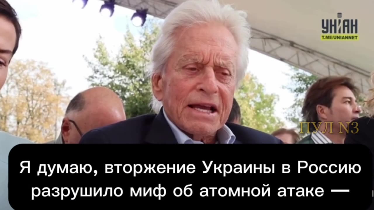 Hollywood actor Michael Douglas, who came to Kiev to support Zelensky