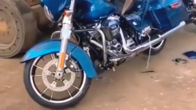 Ketika motor gede jadi barang rongsokan