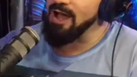 o melhor comediante do paraná veio do ceará
