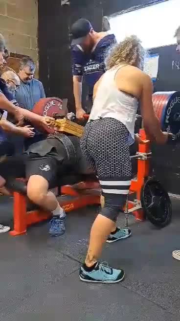 814 lb 3 board press