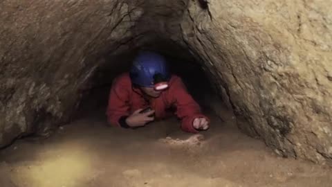 1000 Mile Long Stone-age Tunnel Beneath Europe