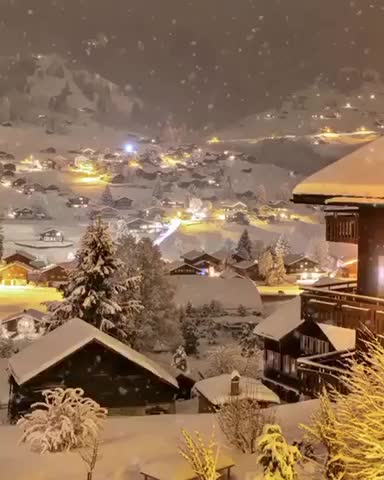 Snowy nights in Switzerland ❄️