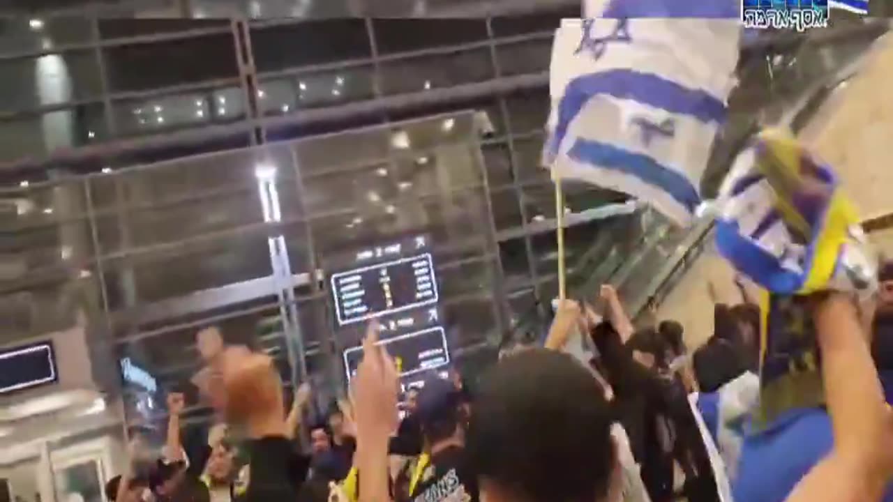 Cánticos infanticidas de los ultras sionistas del Maccabi Tel Aviv,