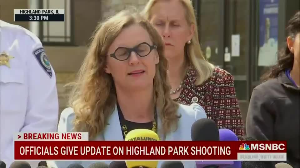 Officials on Fourth of July parade shooting in Highland Park: "We have also been notified, that there is a 7th victim that died...