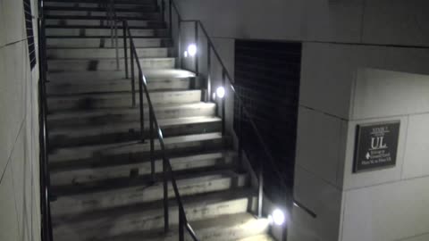 7172CVC00Stairs7-9Exterior_2021-01-05_18h40min00s653ms.mp4