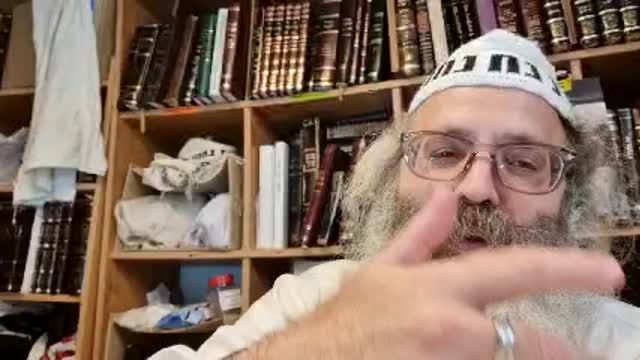 מוחזקני בזה שהוא כהן שקרא ראשון בבית הכנסת בחזקת שהוא כהן או בחזקת שהוא - שיר נ נח מסכת כתובות דף כה