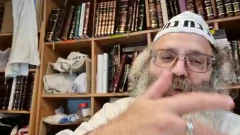 מוחזקני בזה שהוא כהן שקרא ראשון בבית הכנסת בחזקת שהוא כהן או בחזקת שהוא - שיר נ נח מסכת כתובות דף כה