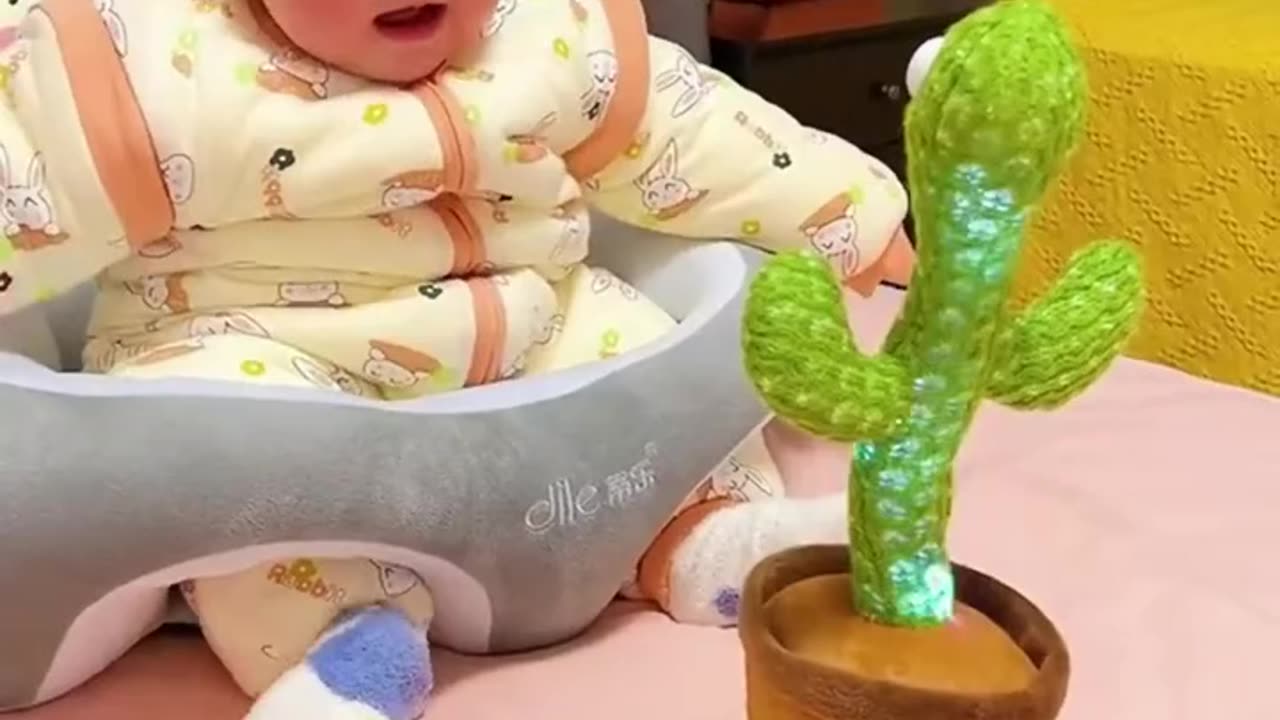 Amezing baby funny video very nice😄😄