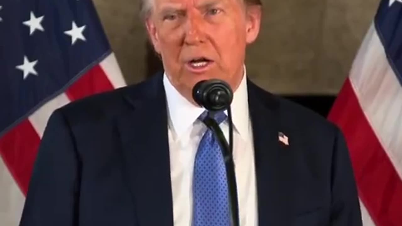 Dinesh D'Souza - Trump NUKES Elites That Are Attempting To Cozy Up To Him